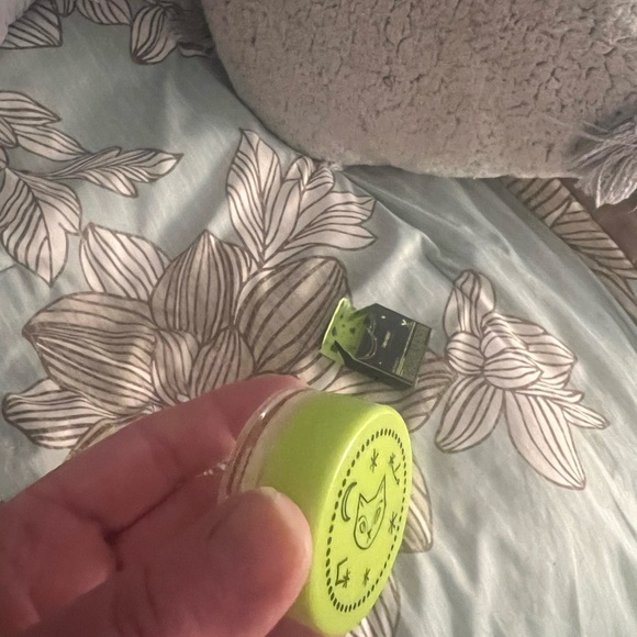 Colourpop Hocus Pocus 2 palette. It comes with a glitter lip gloss and shadow. - Picture 3 of 4